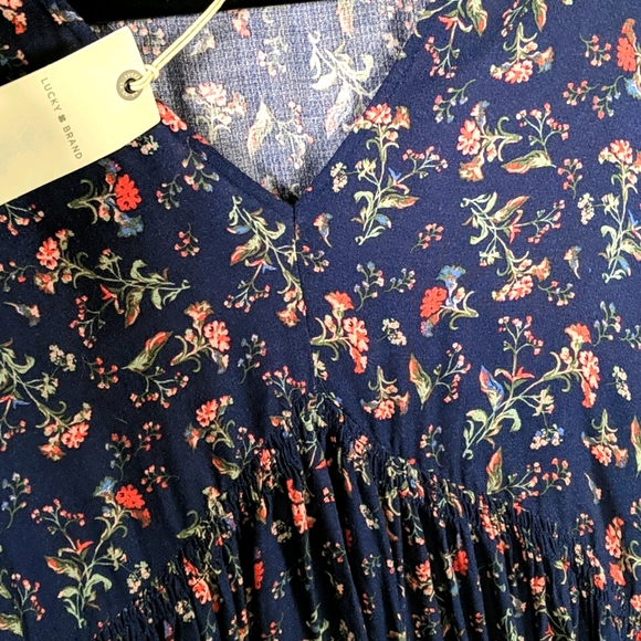 NWT Lucky Brand floral navy long-sleeve top - Picture 7 of 9